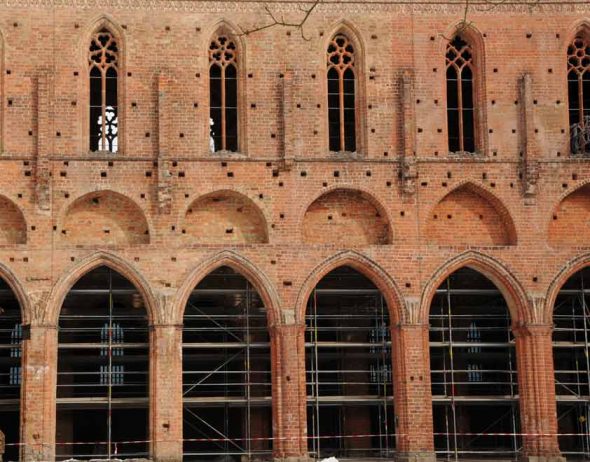 gothic-architecture-backste